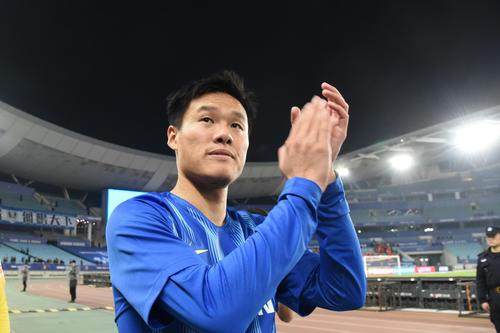 世界杯预选赛赛程-海港喜添李昂拥有半条国足防线?莱科用法有别李铁