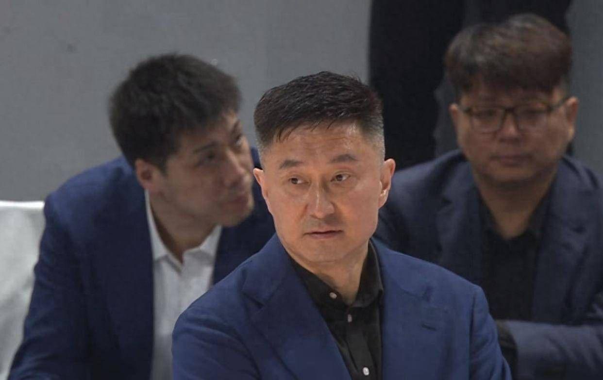 世界杯预选赛积分榜-骂懵焦泊乔，杜峰打压式执教反噬球队，球迷高呼：该下课了